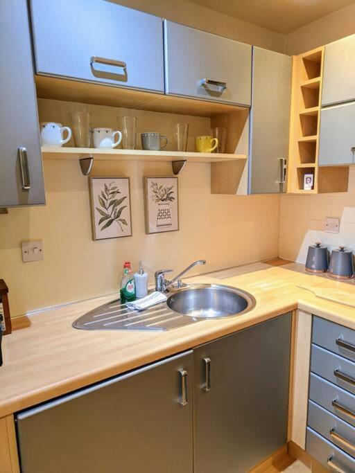 Cosy Central Modern Apartment Nantwich Zewnętrze zdjęcie